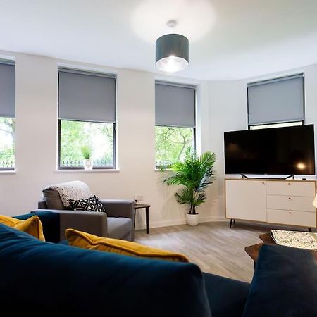 Polly'S Place Apartment Taunton & Free Off Road Parking & Wifi Zewnętrze zdjęcie
